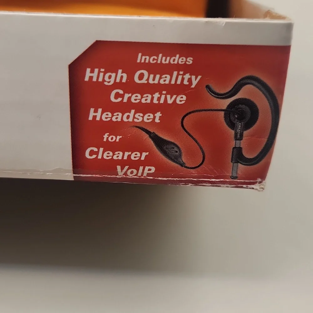 Creative Labs Webcam Instant Model VF0040 -White With Headset